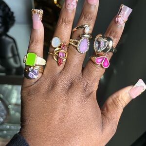 Lot of silver and gold rings